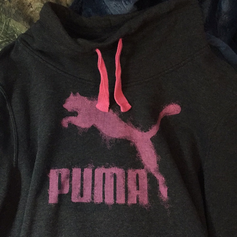 Puma sweatshirt